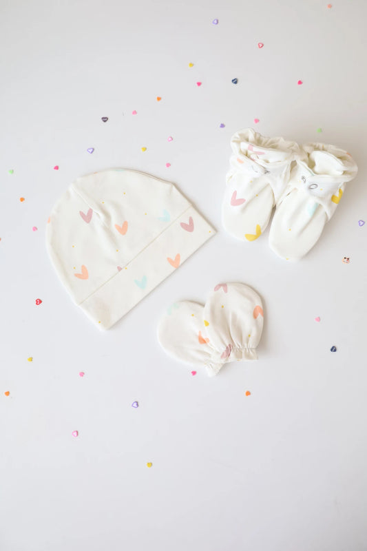 Newborn-Baby-Cap-Mittens-Booties-Set-Trio-Cupid