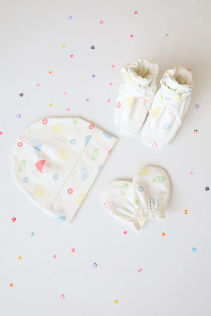 Newborn-Baby-Cap-Mittens-Booties-Set-Trio-Pop
