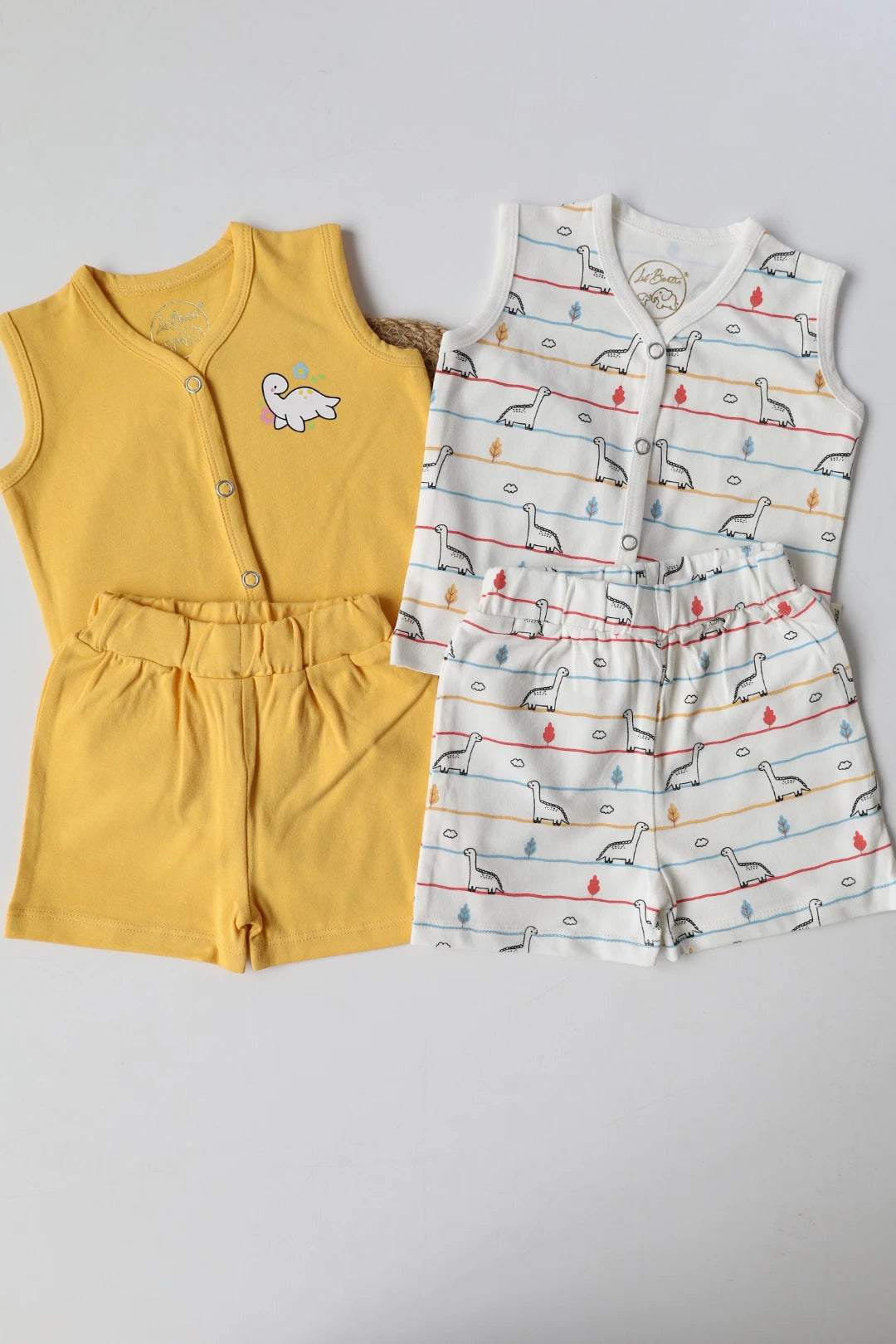 Newborn-Jabla-and-Shorts-Dino-Grove