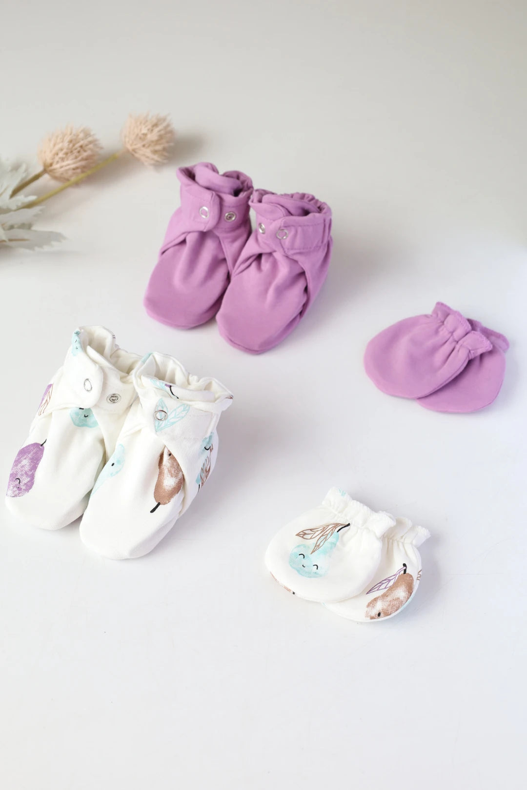 Perfect-Pear-Baby-Mittens-and-Booties