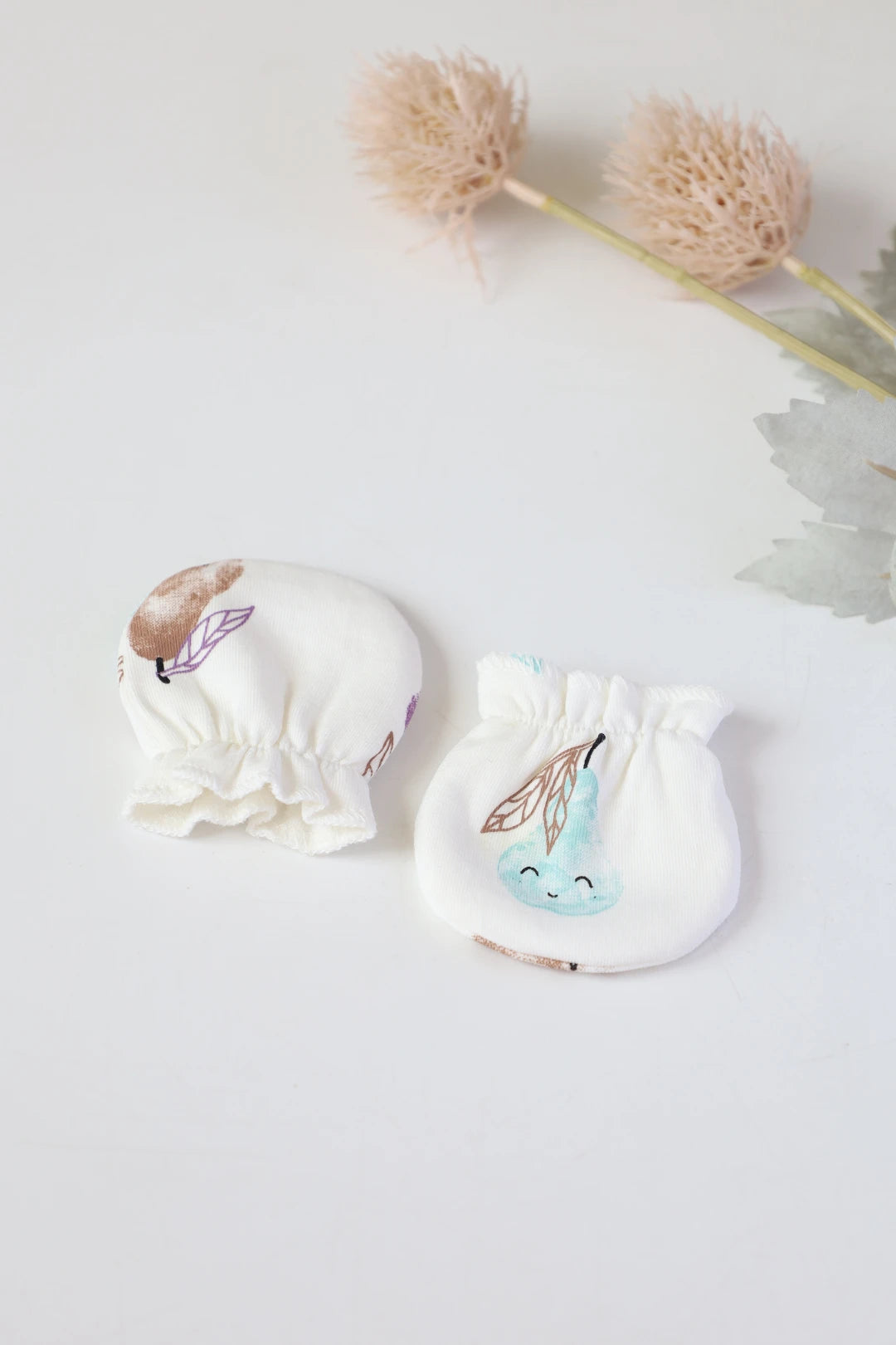Perfect-Pear-Baby-Mittens