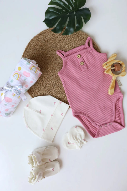 Pretty-in-Pink-Bundle-Newborn-Essentials-Gift-Combo