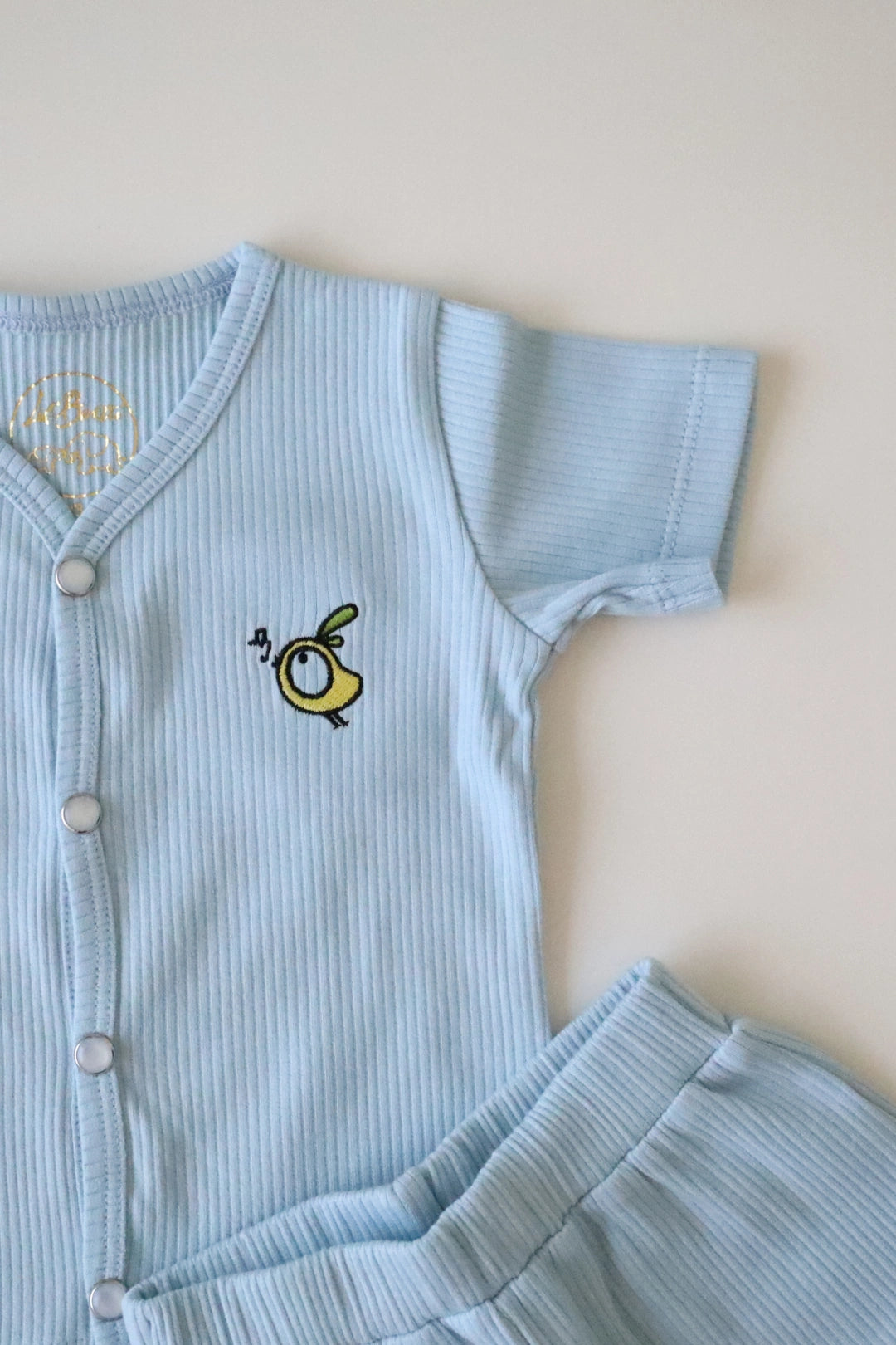 Robin-Unisex-Kids-Top-and-Shorts