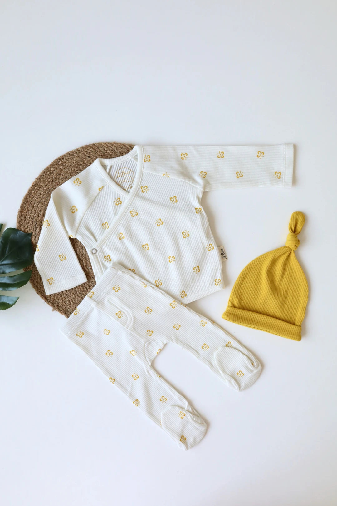 Sky-Glider-Newborn-Clothes-Set