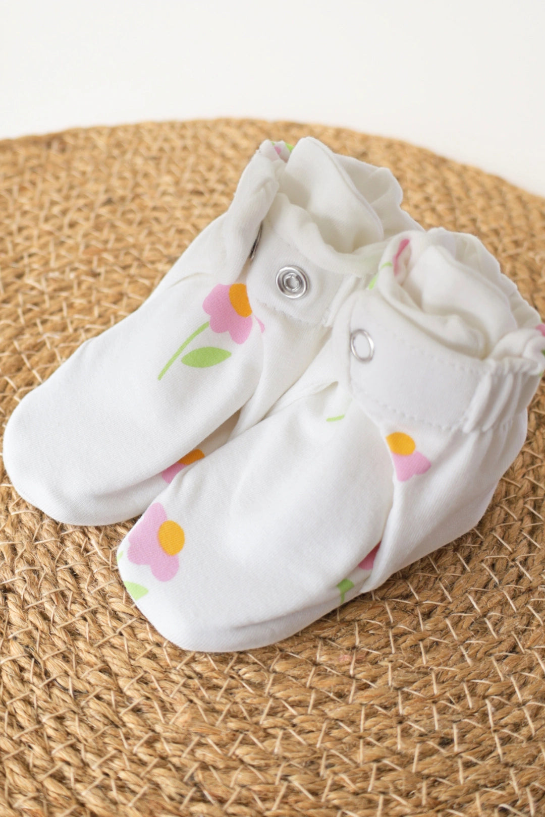 Snug'44-Baby Booties