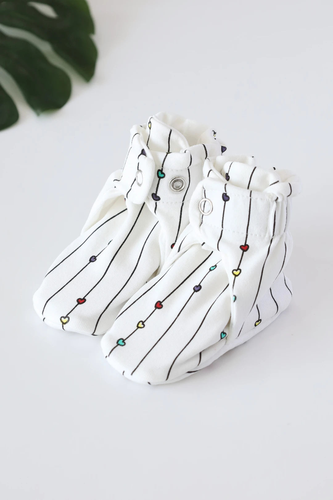 Snug-60-Baby-Booties