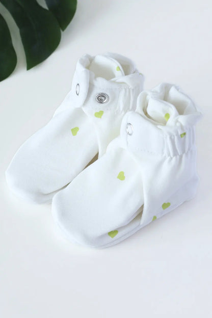 Snug-67-Baby-Booties