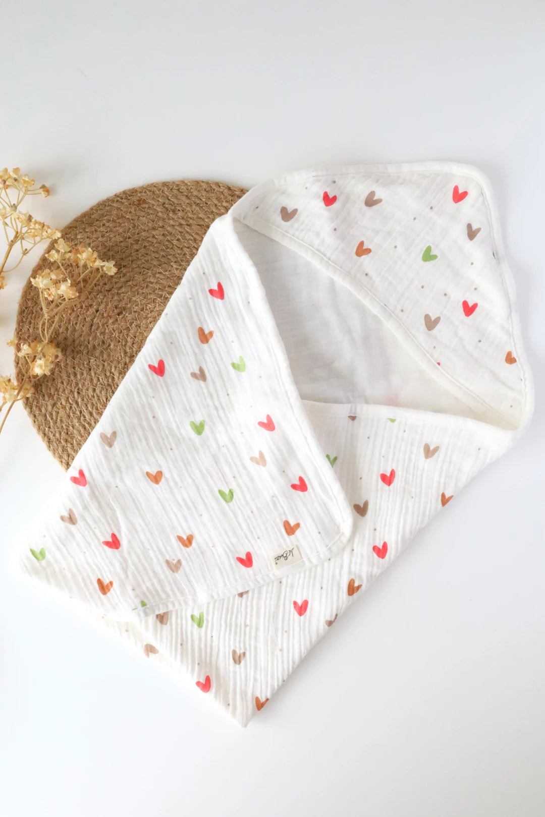 Snuggle_Set_7-Combo-of-Muslin-Baby-Swaddle-Hooded-Towel-and-Wipes