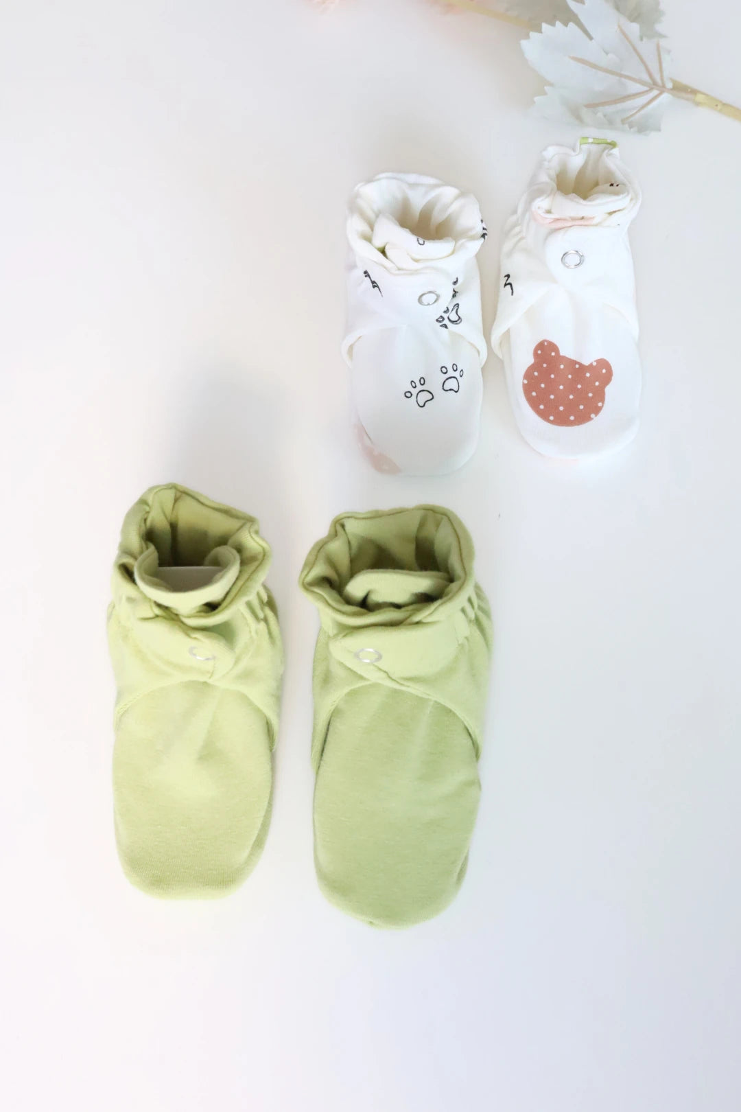 Tiny-Bear-Baby-Booties-Pack-of-2
