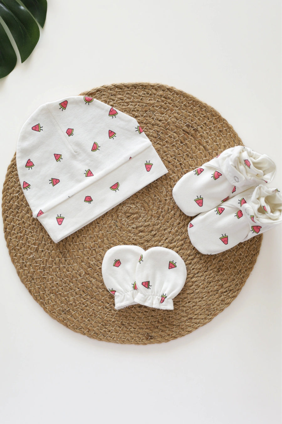 Trio Melon-Accessory Combo