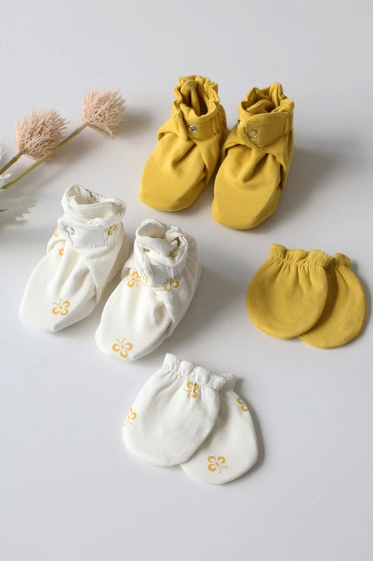 Twin-Flitter-Baby-Mittens-and-Booties