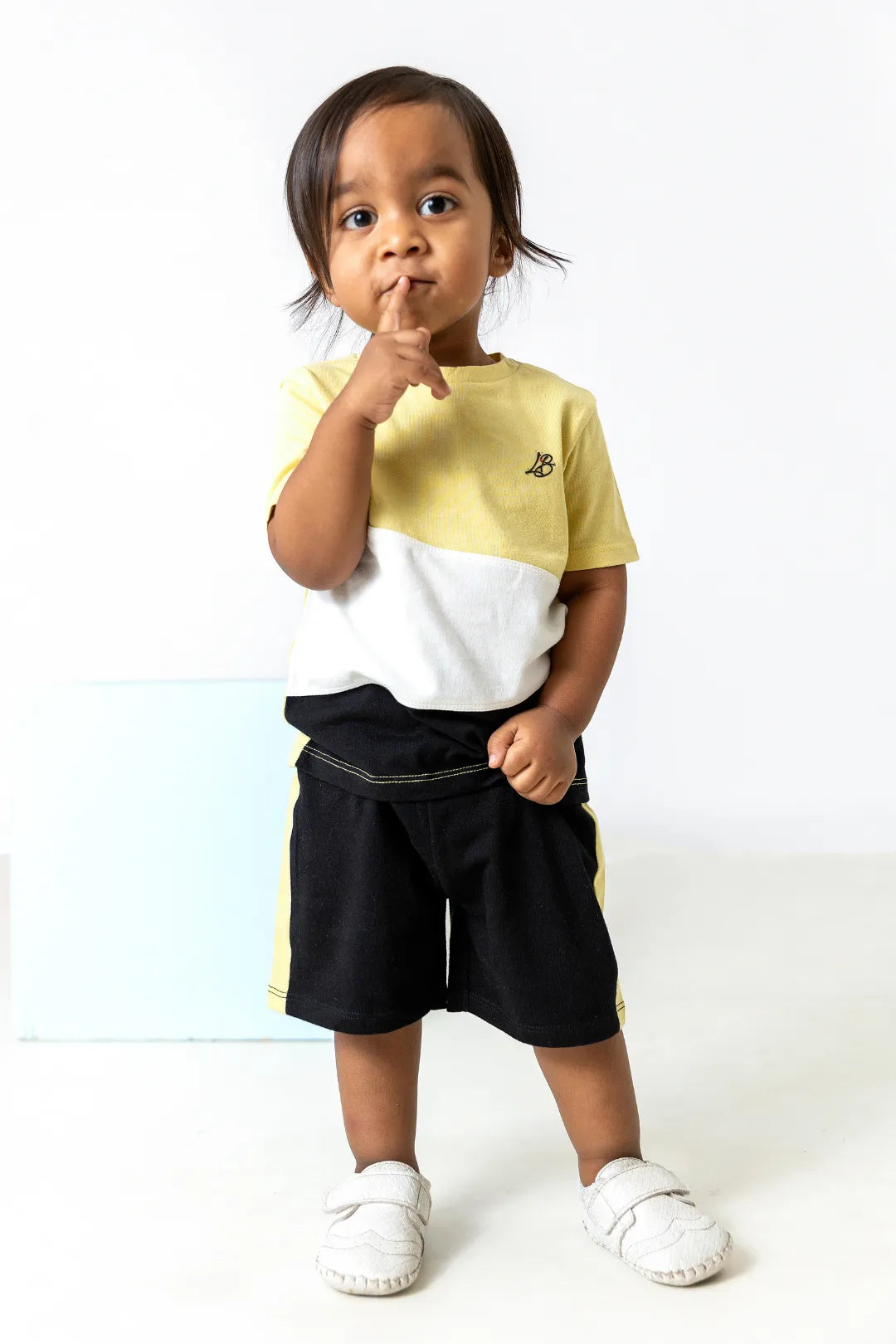 Unisex-Kids-Top-and-Shorts-Set-Z-Patch-Set