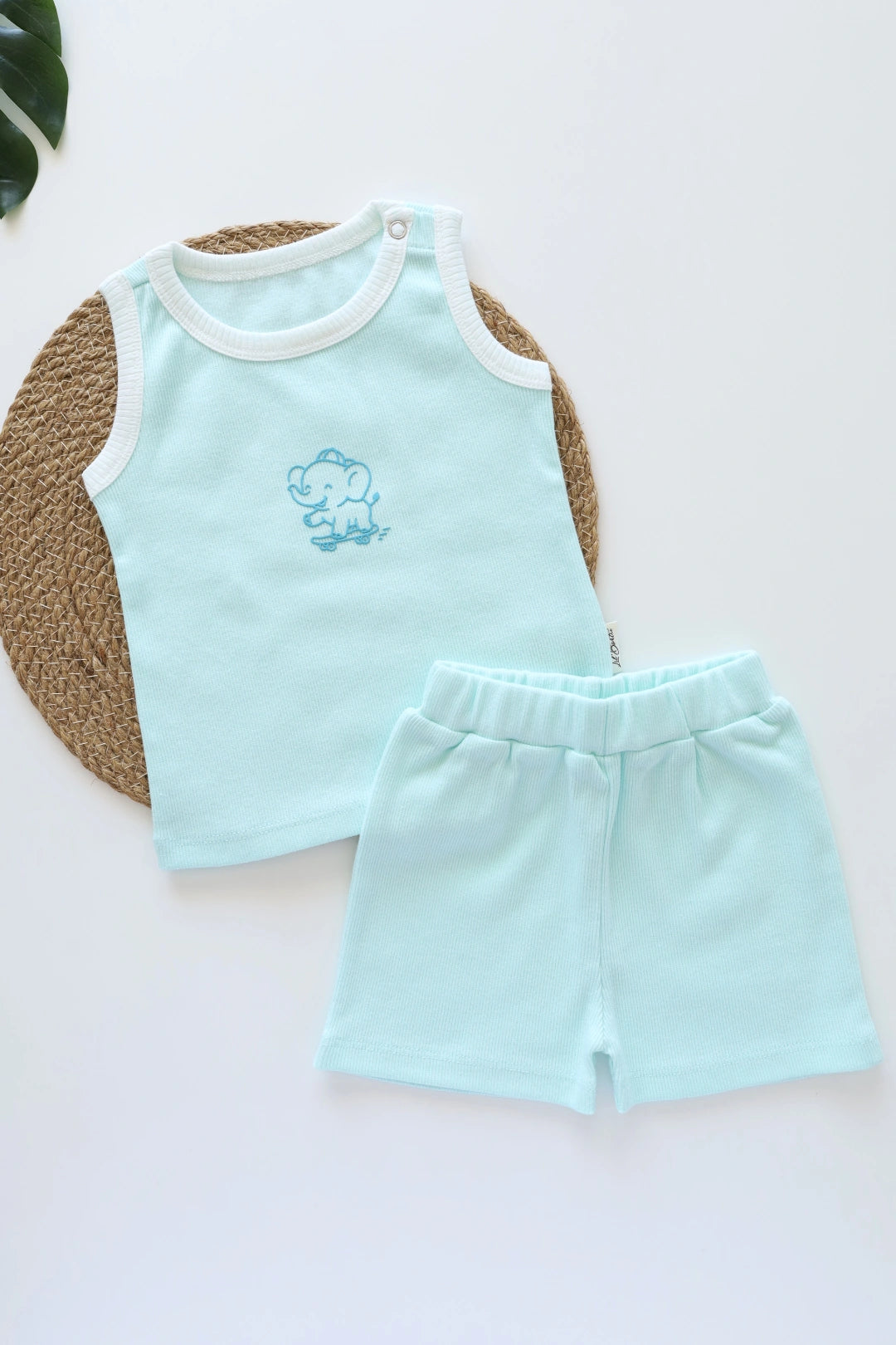 Vivid-Due-Jumbo-Kids-Vest-and-Shorts