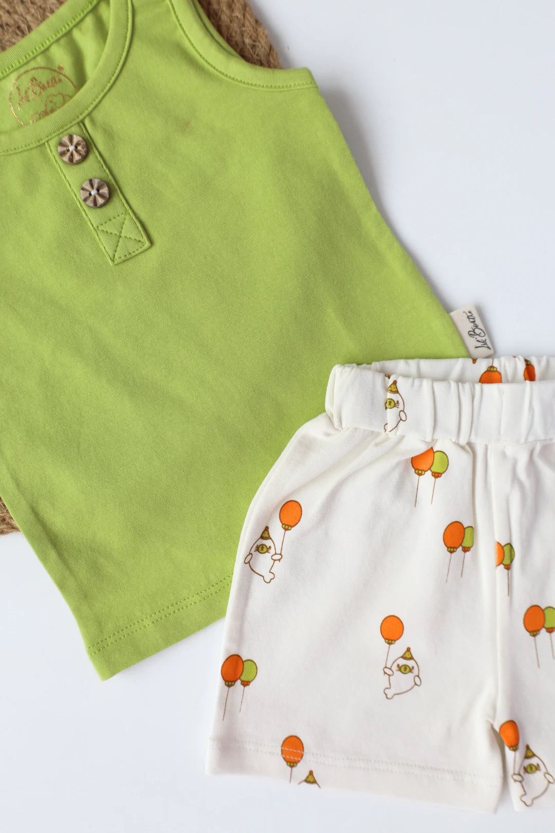 Vivid Due Seal Pop-Kids Vest and Shorts