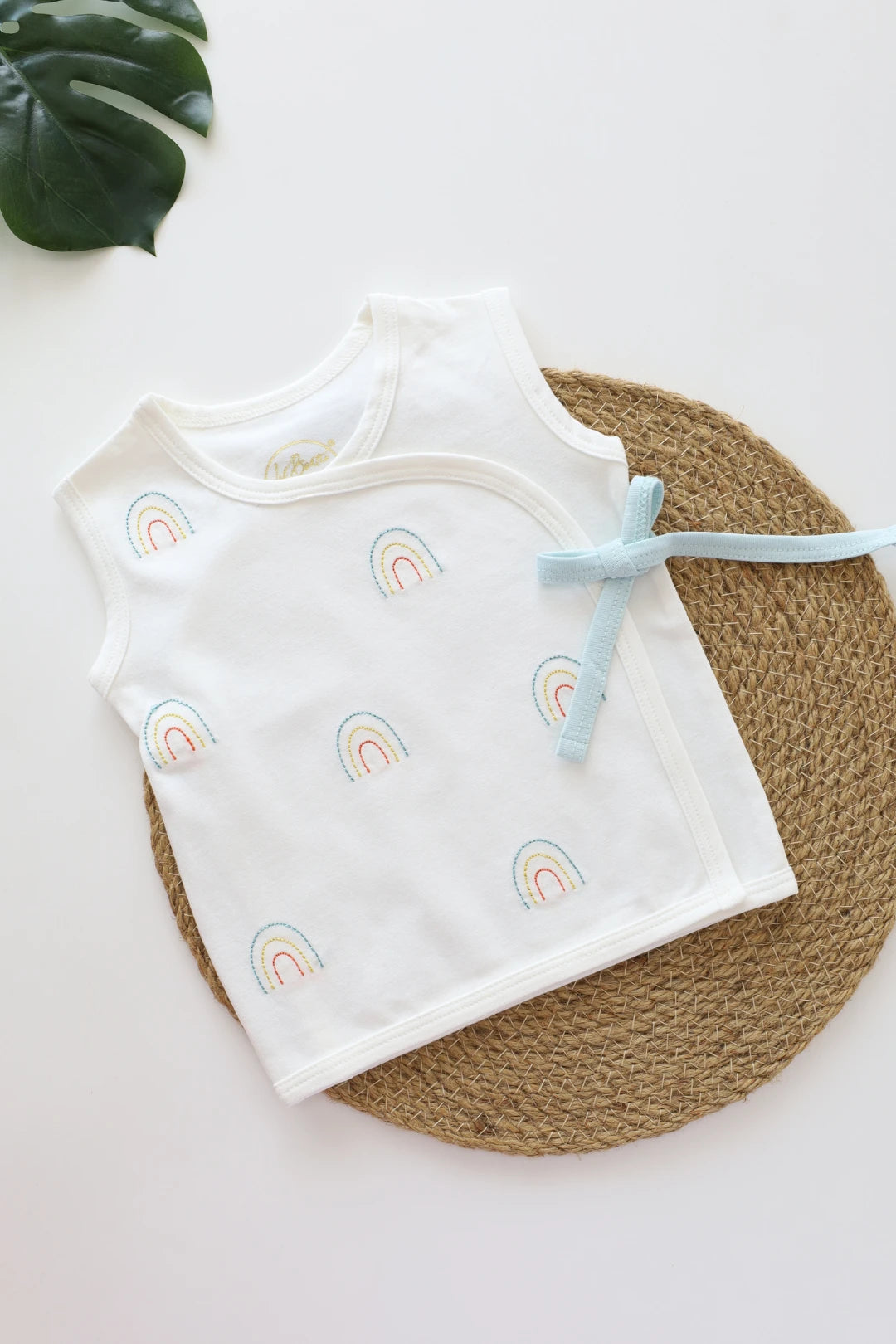 White-rainbow-kimono-Jabla