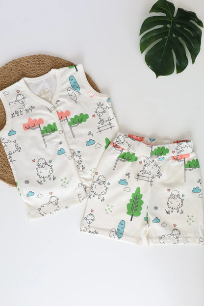 Wolly-Flock-Newborn-Jabla-and-Shorts