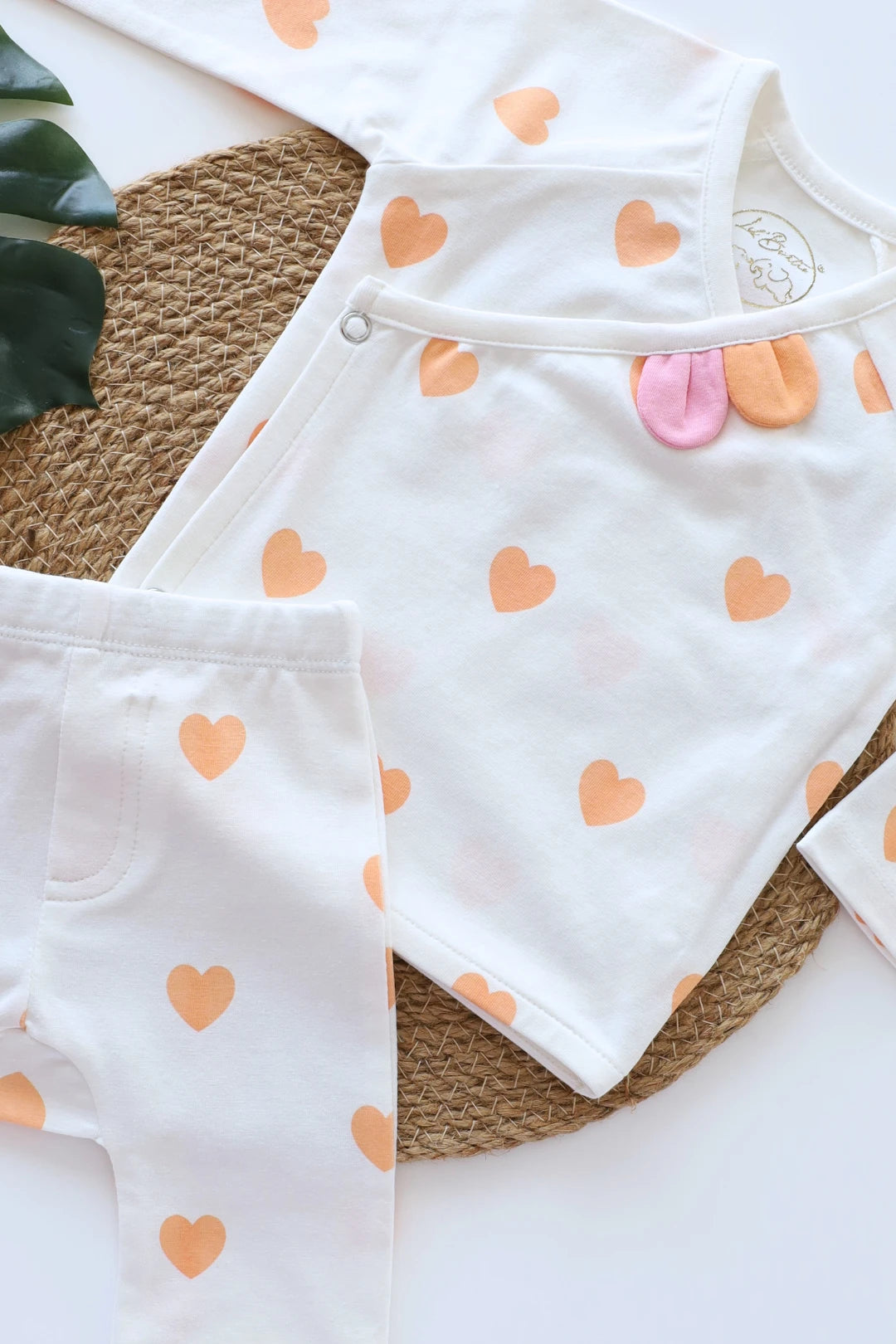 Yunel-Heart-Newborn-Clothes-Set